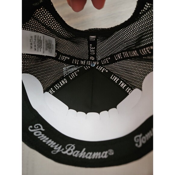 NWT Tommy Bahama Cap Tan Black Hat Fish Embroidered Logo Adjustable Strap - Picture 3 of 5